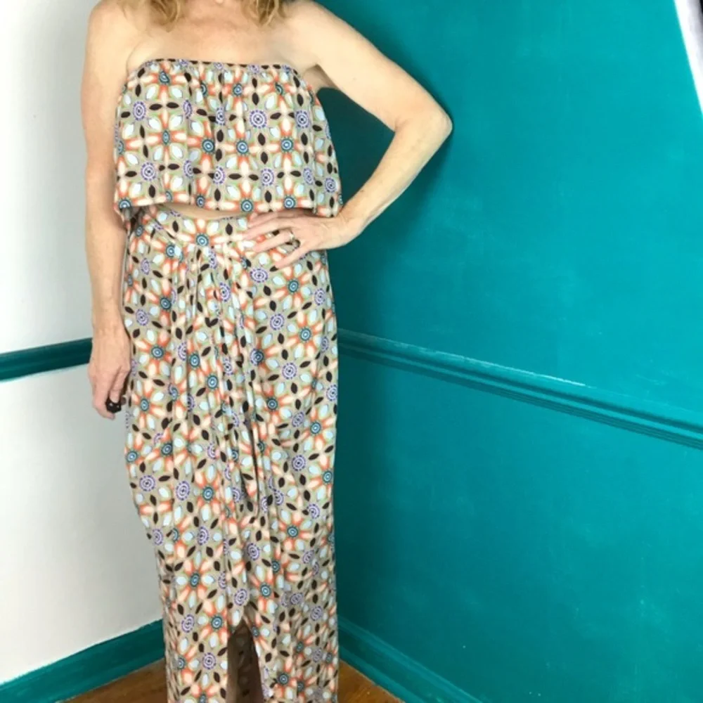 Oliviaceous 2 piece print crop top and maxi skirt - Picture 1 of 8